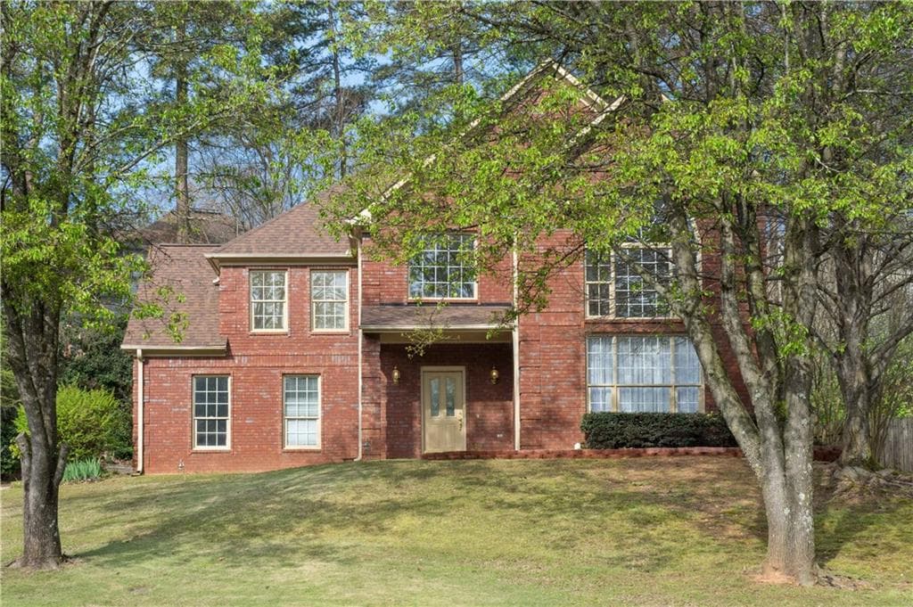 4 bedroom, 2,451 sq ft single family residence sold at 2332 Mahogany Glen Place, Lawrenceville, GA 30043