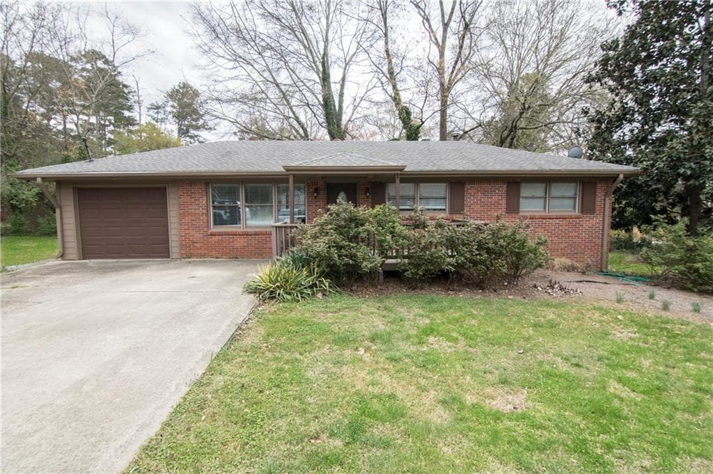 150 Lisa Drive, Roswell, GA 30075 — most recent listing photo