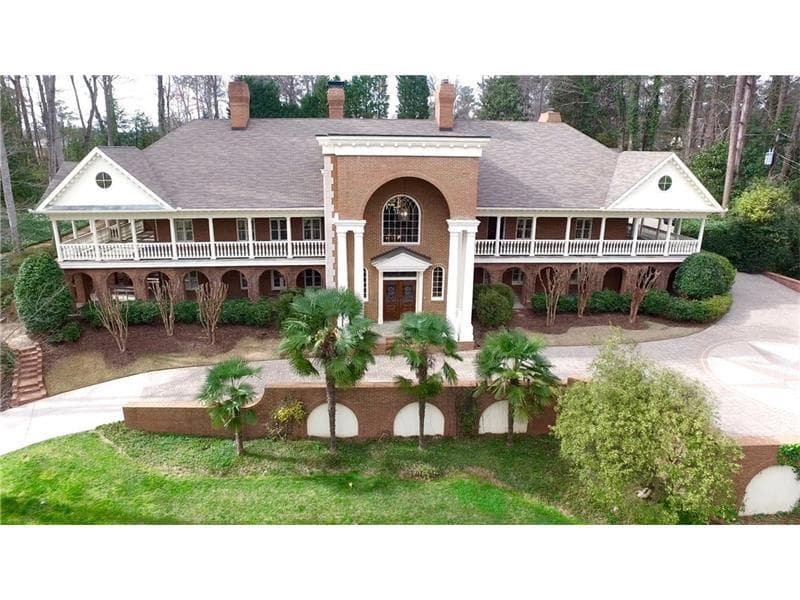 6 bedroom, 10,472 sq ft single family residence sold at 631 Fairfield Road, Atlanta, GA 30327