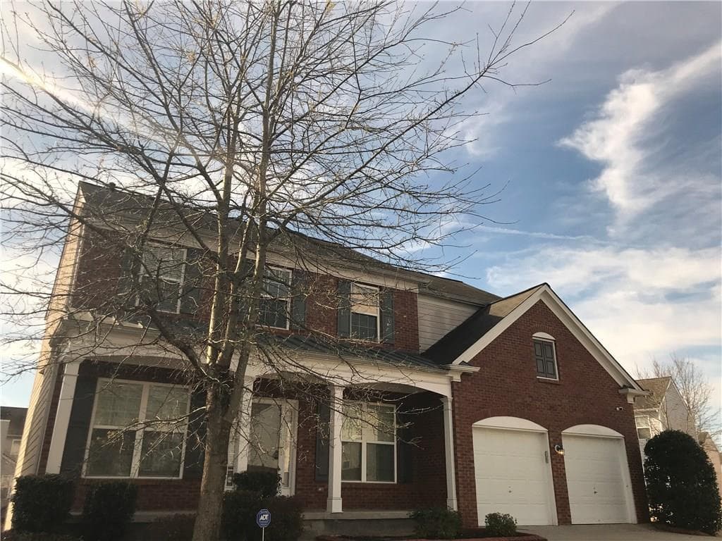 4 bedroom, 2,330 sq ft single family residence sold at 3136 Garden Walk, Atlanta, GA 30331