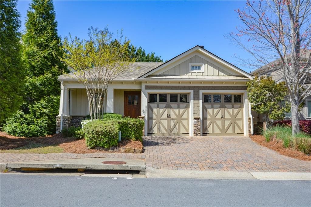 3 bedroom, 1,605 sq ft single family residence sold at 511 Rocking Porch Way, Woodstock, GA 30189