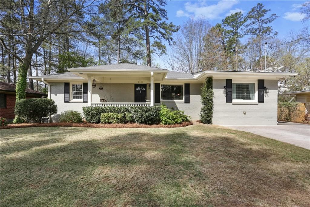 3 bedroom, 1,360 sq ft single family residence sold at 2312 Briarwood Hills Drive, Atlanta, GA 30319