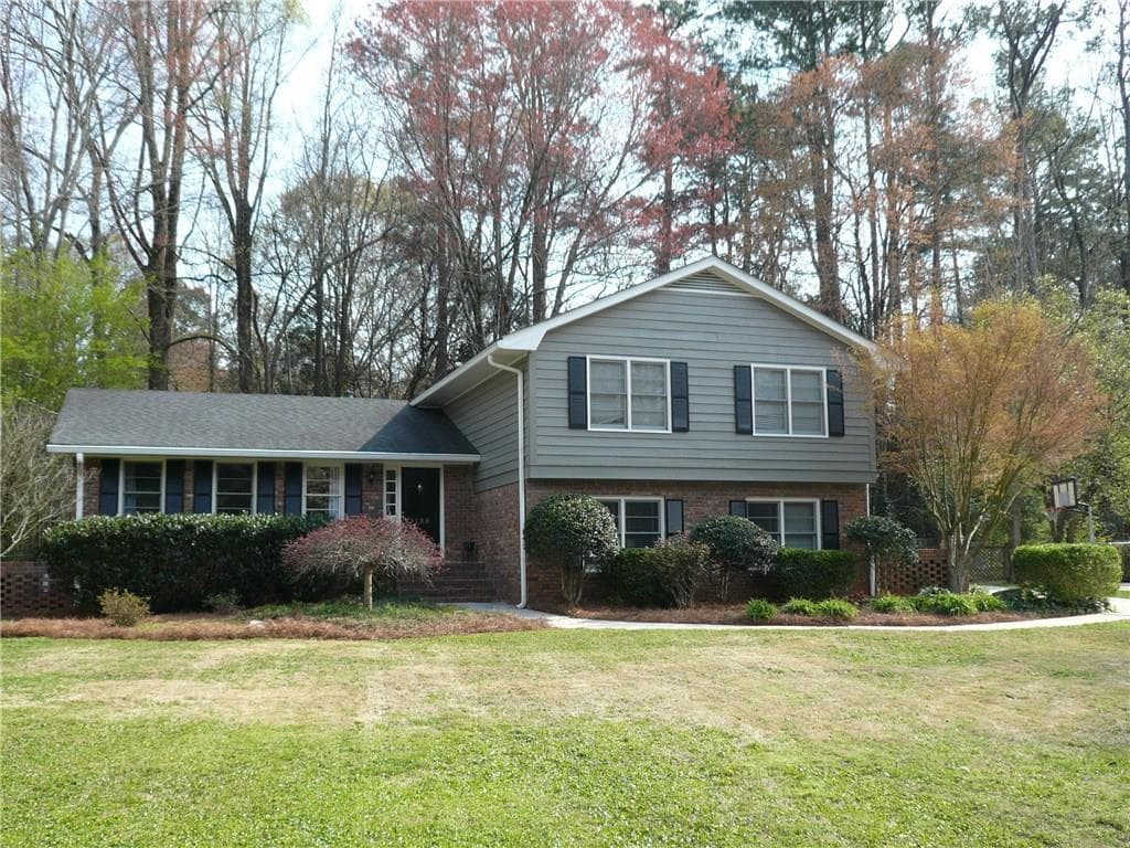 1129 Verdon Drive, Dunwoody, GA 30338 — most recent listing photo
