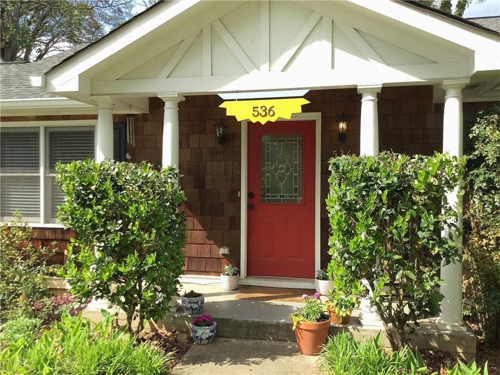 4 bedroom, 1,964 sq ft single family residence sold at 536 Mead Street, Atlanta, GA 30315