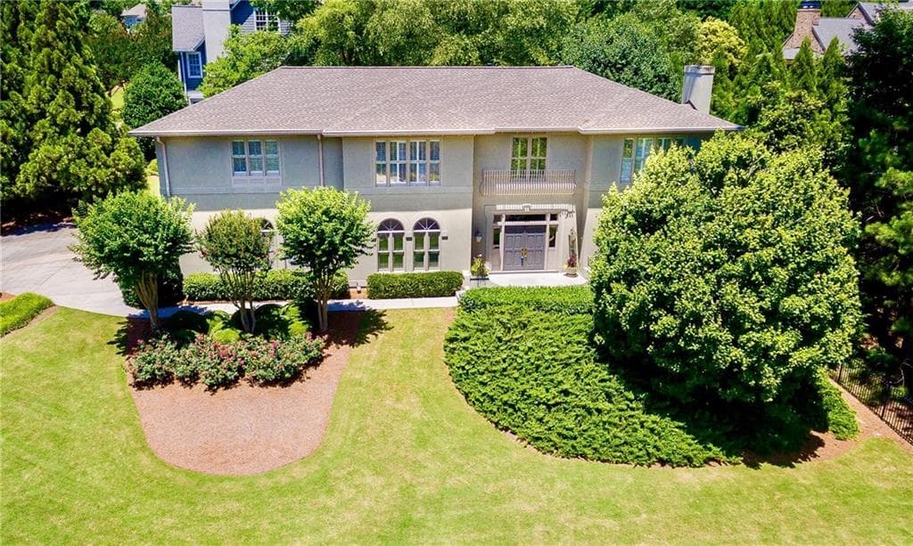 4800 Paran Oak Court, Sandy Springs, GA 30327 — most recent listing photo