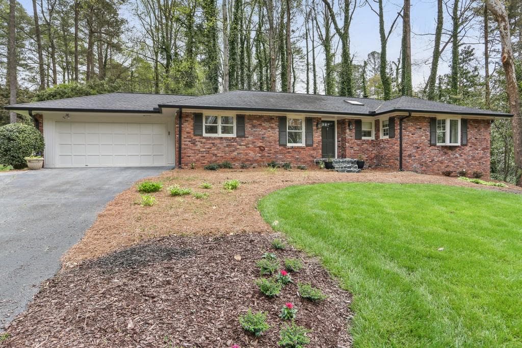 6405 Colebridge Road, Sandy Springs, GA 30328 — most recent listing photo
