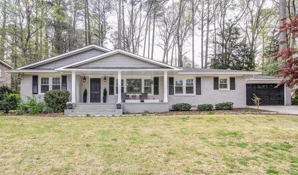 4 bedroom, 2,558 sq ft single family residence sold at 2347 Melinda Drive, Atlanta, GA 30345