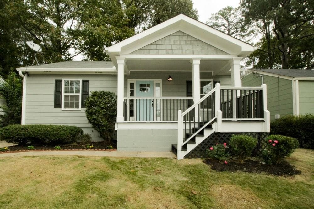 3 bedroom, 1,400 sq ft single family residence sold at 956 Walker Avenue, Atlanta, GA 30316