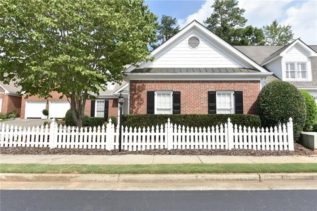 4025 Olde Towne Way, Duluth, GA 30097 — most recent listing photo