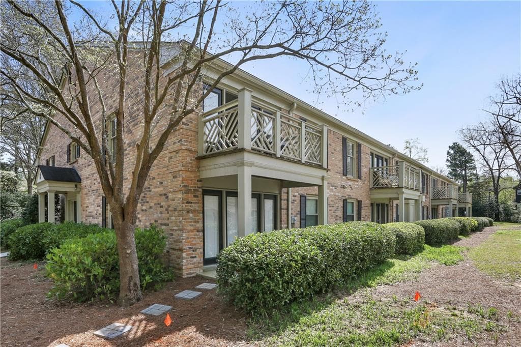 3650 NE Ashford Dunwoody Road 328, Brookhaven, GA 30319 — most recent listing photo