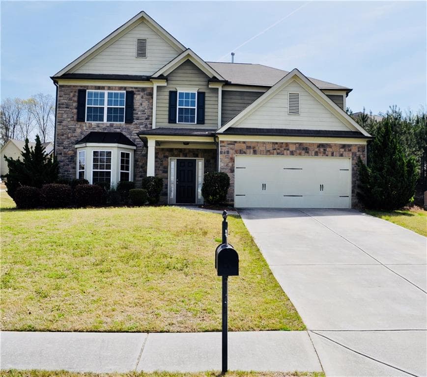 4 bedroom, 2,721 sq ft single family residence sold at 3720 Long Lake Drive, Douglasville, GA 30135