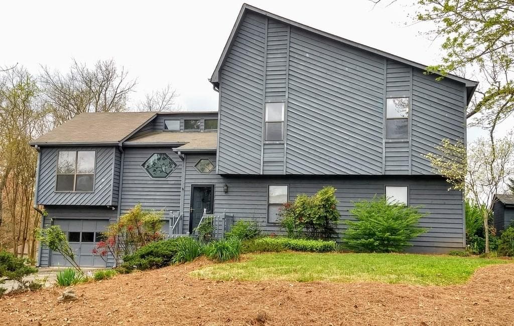 2503 Kerry Court, Marietta, GA 30066 — most recent listing photo