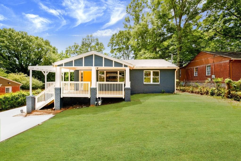 4 bedroom, 2,404 sq ft single family residence sold at 1823 TERRY MILL Road, Atlanta, GA 30316