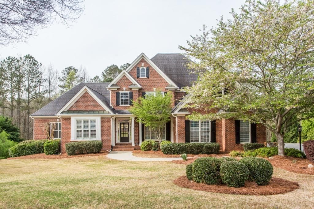 5 bedroom, 4,251 sq ft single family residence sold at 1190 Richmond Glen Circle, Milton, GA 30004