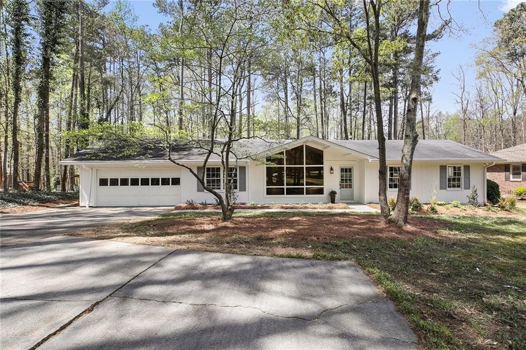 3 bedroom, 2,016 sq ft single family residence sold at 130 Myers Drive, Alpharetta, GA 30009