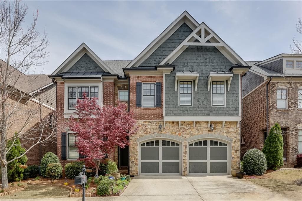 5 bedroom, 4,394 sq ft single family residence sold at 13029 Dartmore Avenue, Alpharetta, GA 30005