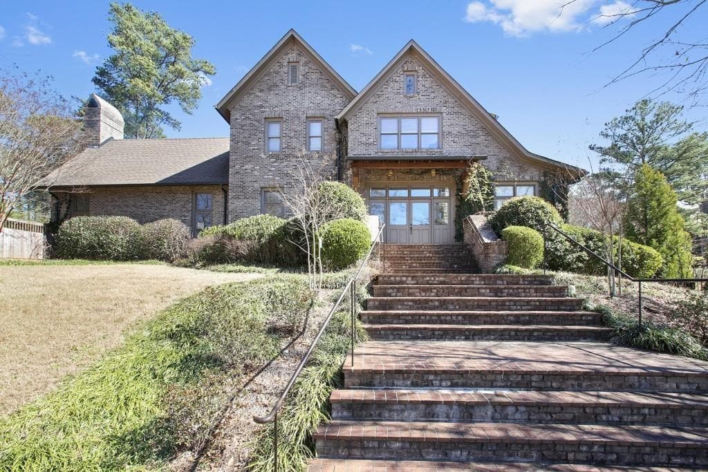 2424 Fairoaks Road, Decatur, GA 30033 — most recent listing photo