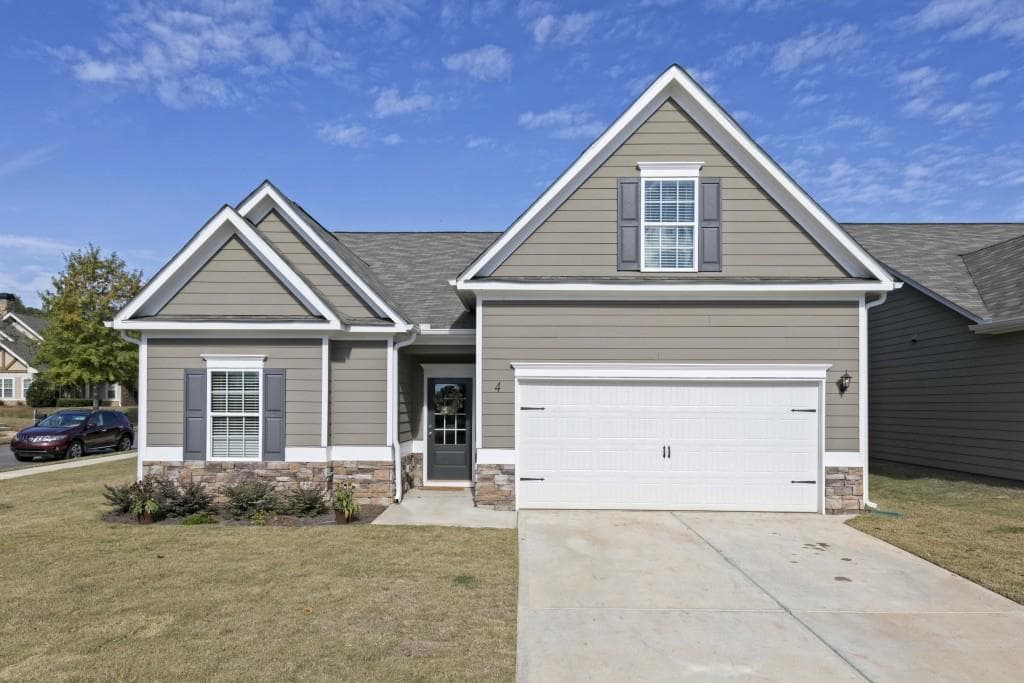 4 bedroom, 2,010 sq ft single family residence sold at 155 Prominence Court, Canton, GA 30114