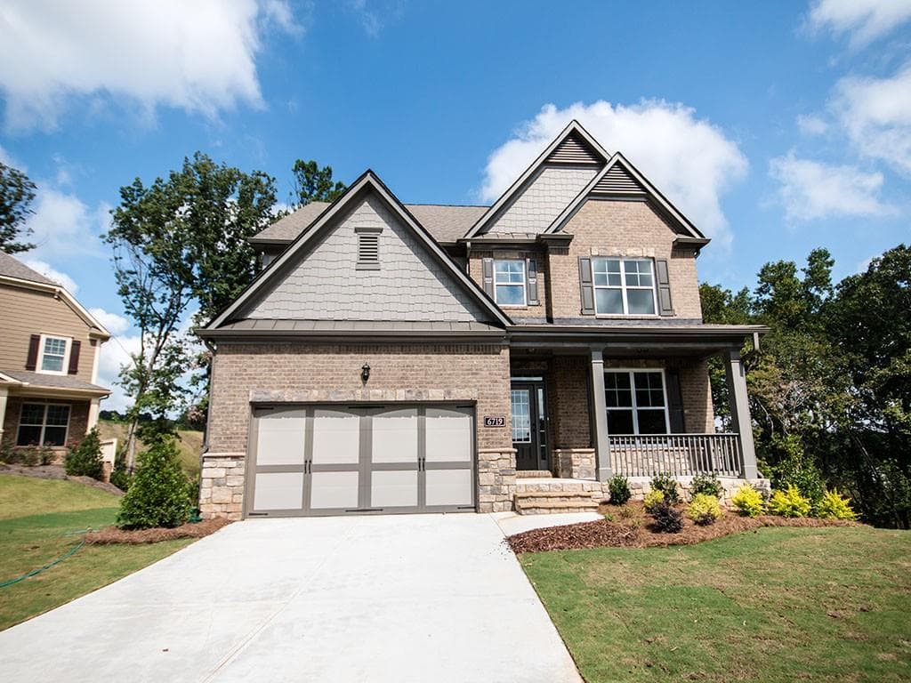 4 bedroom, 3,236 sq ft single family residence sold at 6719 Rivergreen Road, Flowery Branch, GA 30542