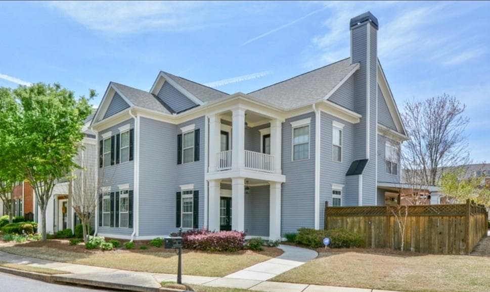 3 bedroom, 2,898 sq ft single family residence sold at 4999 La Faye Lane, Alpharetta, GA 30022