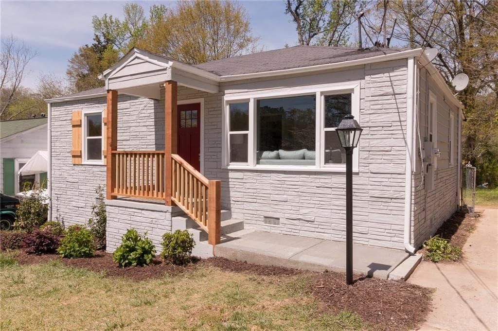 2221 Larchwood Road, Atlanta, GA 30310 — most recent listing photo