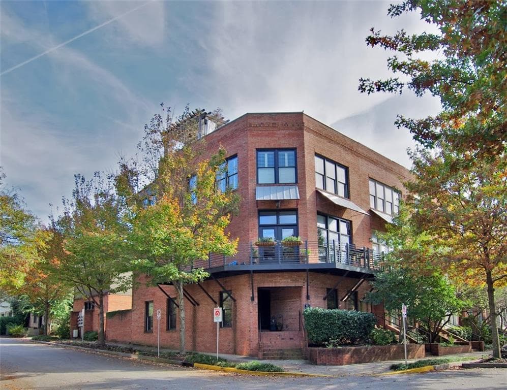 4 bedroom, 3,484 sq ft townhouse sold at 472 Bartram Street, Atlanta, GA 30316