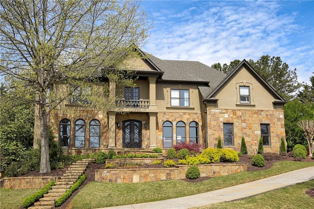 2025 Kinderton Manor Drive, Johns Creek, GA 30097 — most recent listing photo