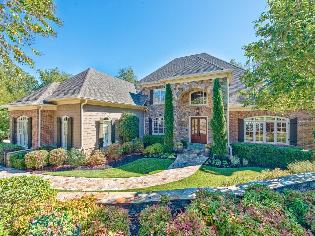 2106 Castlewycke Court, Marietta, GA 30068 — most recent listing photo