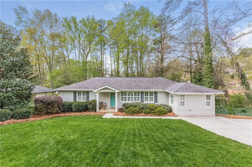 3 bedroom, 1,613 sq ft single family residence sold at 4616 Dalmer Road, Atlanta, GA 30342