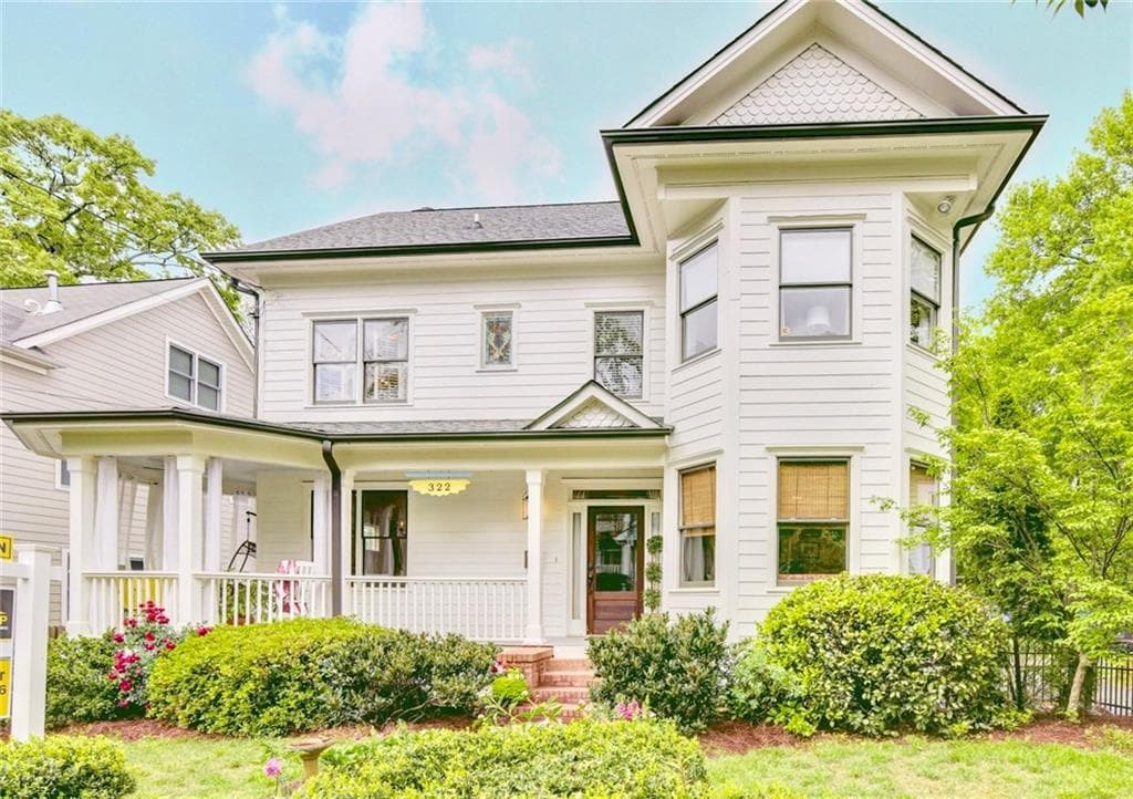 4 bedroom, 3,365 sq ft single family residence sold at 322 Pavillion Street, Atlanta, GA 30315