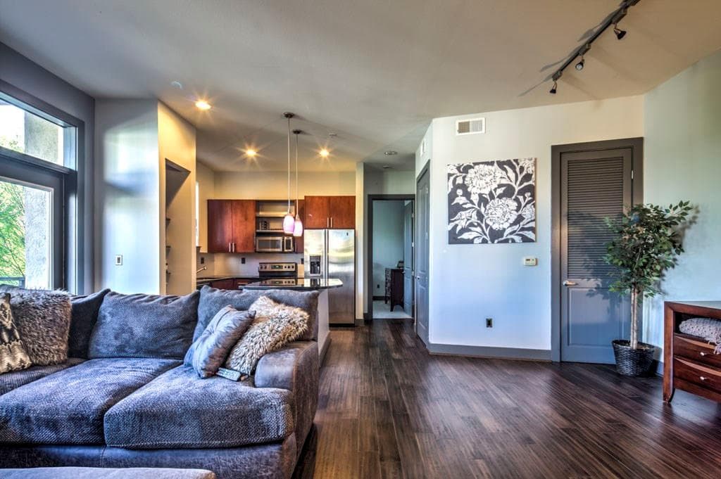 747 Ralph Mcgill Boulevard 114, Atlanta, GA 30312 — most recent listing photo