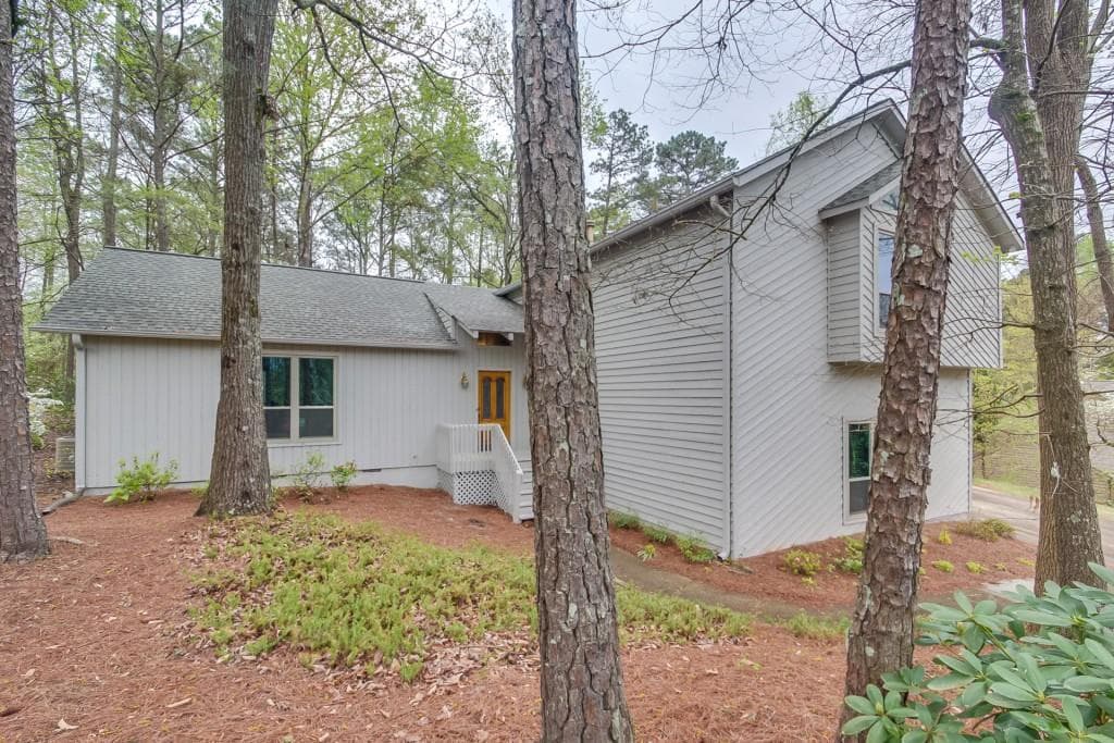 2915 Roxburgh Drive, Roswell, GA 30076 — most recent listing photo
