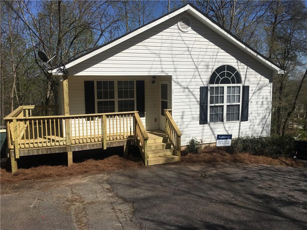 5674 Lakeview Court, Gainesville, GA 30506 — most recent listing photo
