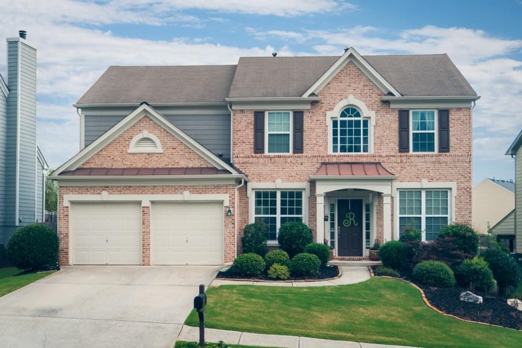 4 bedroom, 2,361 sq ft single family residence sold at 232 Revillion Way, Woodstock, GA 30188