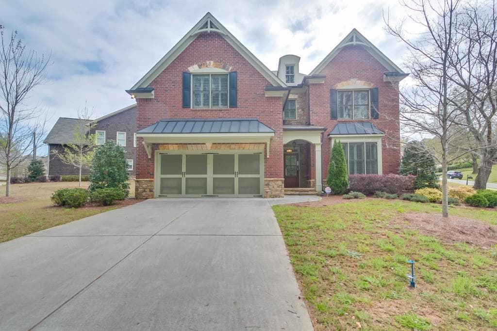 4 bedroom, 3,508 sq ft single family residence sold at 2020 Anderson Drive, Smyrna, GA 30080