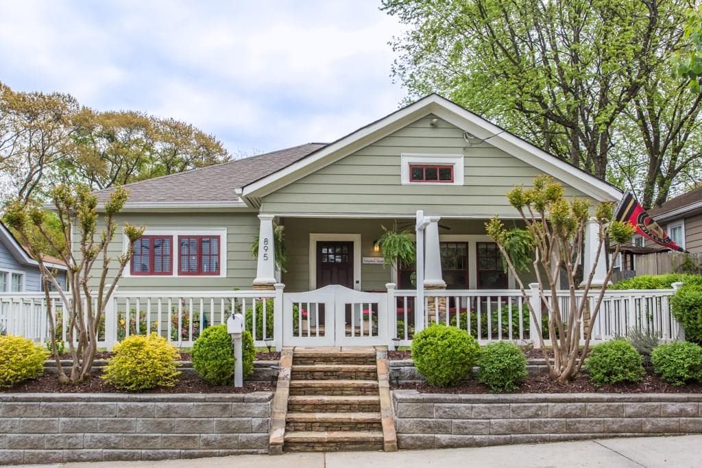 3 bedroom, 1,744 sq ft single family residence sold at 895 Ponce De Leon Place, Atlanta, GA 30306