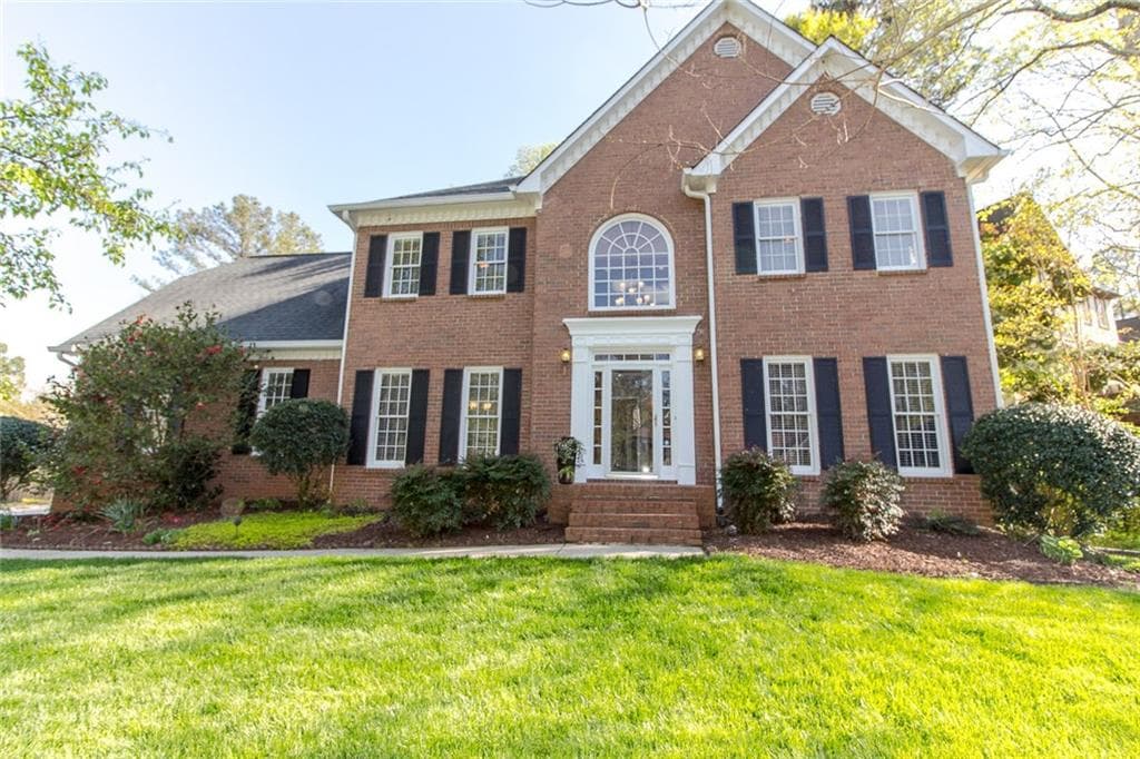 341 Silver Creek Run, Lawrenceville, GA 30044 — most recent listing photo
