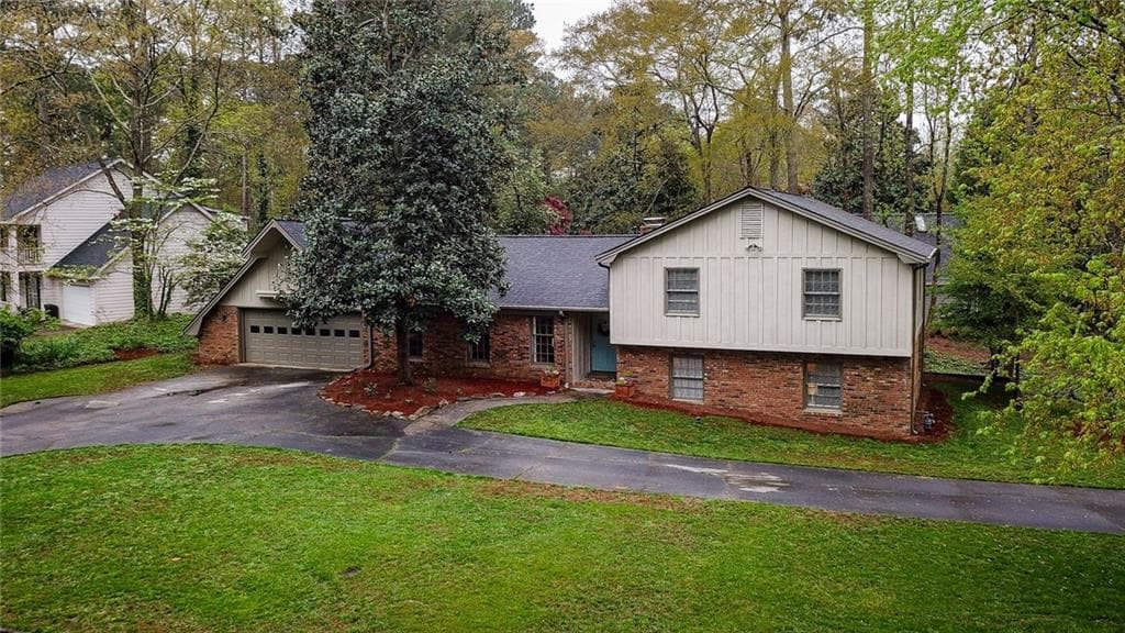 5 Pine Island Court, Roswell, GA 30076 — most recent listing photo