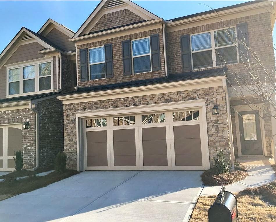 3 bedroom, 2,008 sq ft townhouse sold at 13361 Canary Lane, Milton, GA 30004