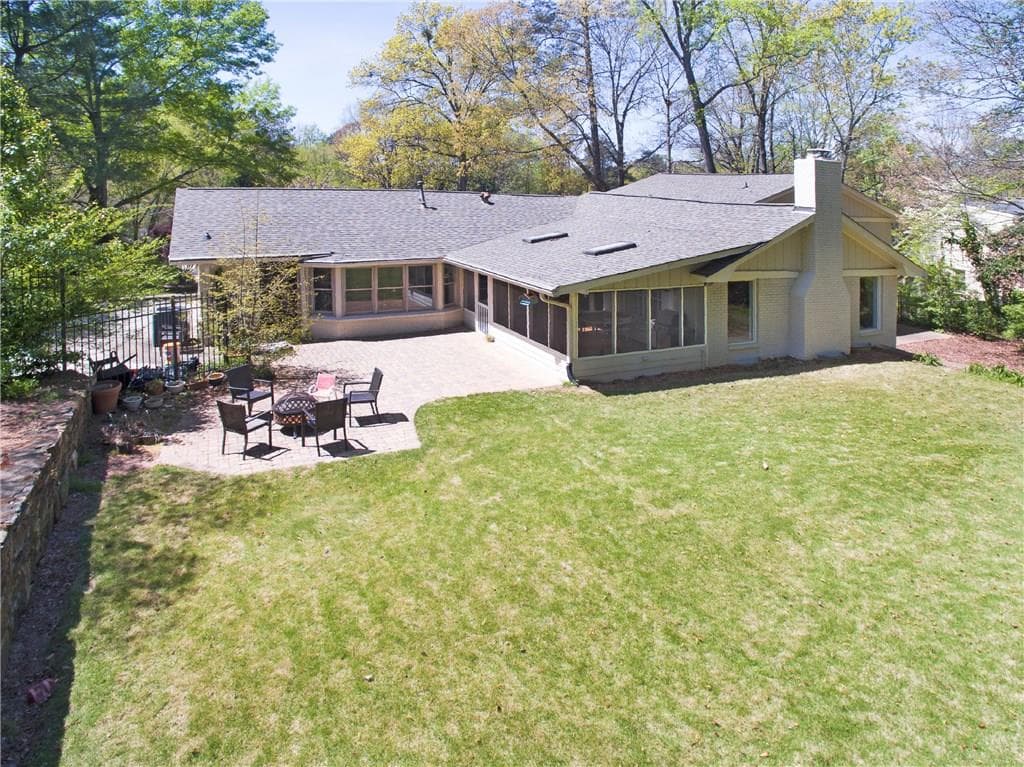 1421 Stratfield Circle, Brookhaven, GA 30319 — most recent listing photo