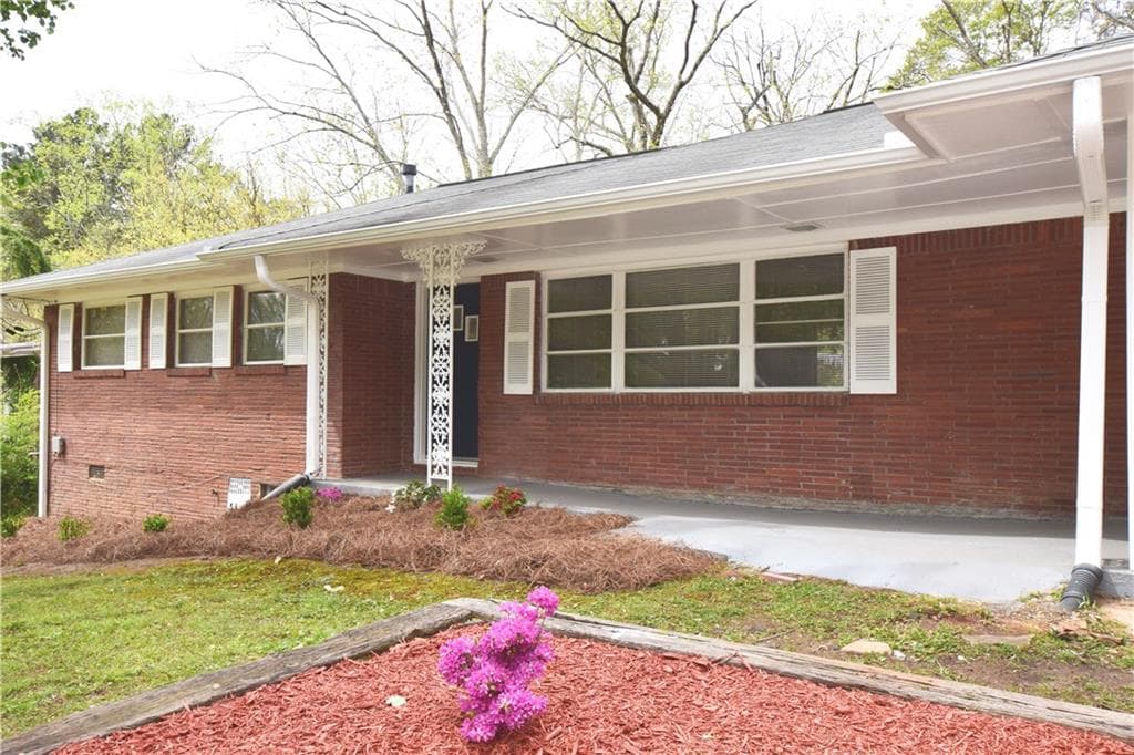 triplex sold at 843 S Candler Street, Decatur, GA 30030