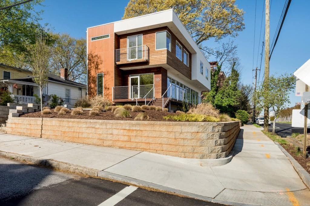 4 bedroom, 3,230 sq ft single family residence sold at 55 Chester Avenue, Atlanta, GA 30316