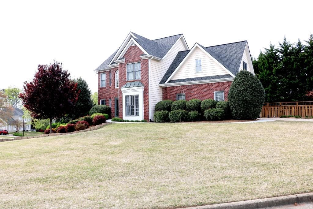 3 bedroom, 2,879 sq ft single family residence sold at 103 Cornwall Court, Woodstock, GA 30188