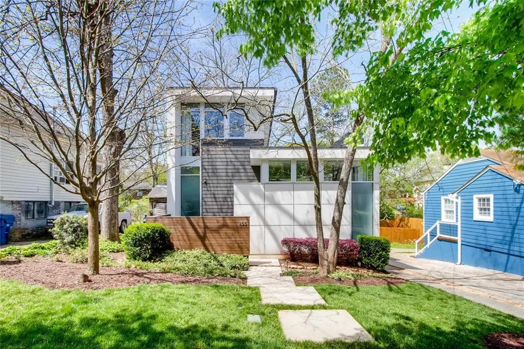 3 bedroom, 2,249 sq ft single family residence sold at 155 Walthall Street, Atlanta, GA 30316