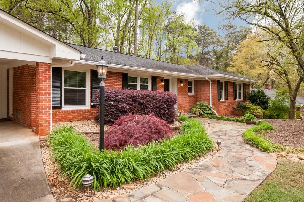 6455 Colebridge Road, Sandy Springs, GA 30328 — most recent listing photo