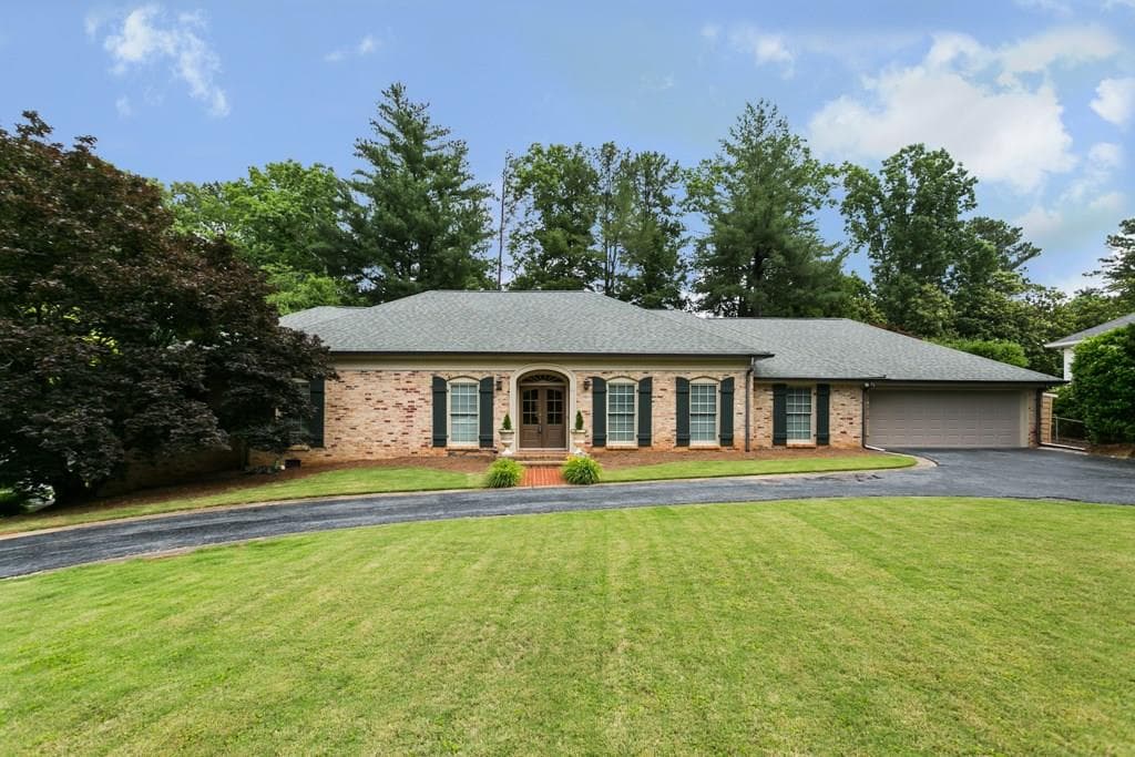 6015 Riverwood Drive, Sandy Springs, GA 30328 — most recent listing photo