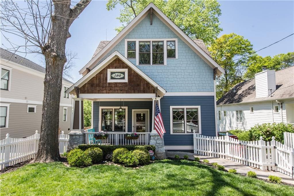 4 bedroom, 2,220 sq ft single family residence sold at 190 Locust Street, Atlanta, GA 30317