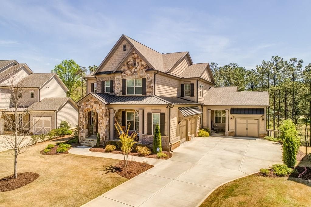 5 bedroom, 4,017 sq ft single family residence sold at 3496 Nettle Lane, Roswell, GA 30075