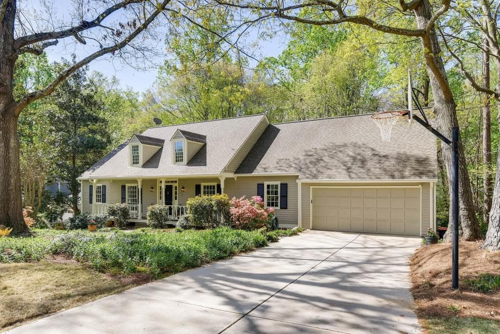 5227 Riverhill Road, Marietta, GA 30068 — most recent listing photo