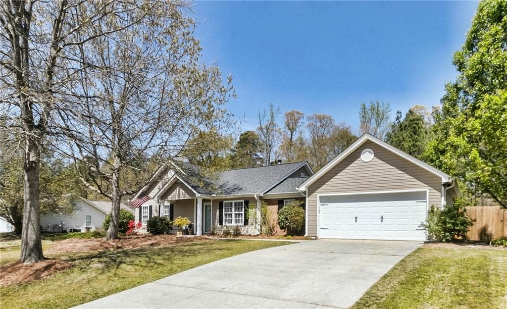 212 Hickory Bluff, Braselton, GA 30517 — most recent listing photo